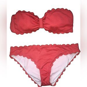 Gianni Bini coral bikini size Lg top size med bottom